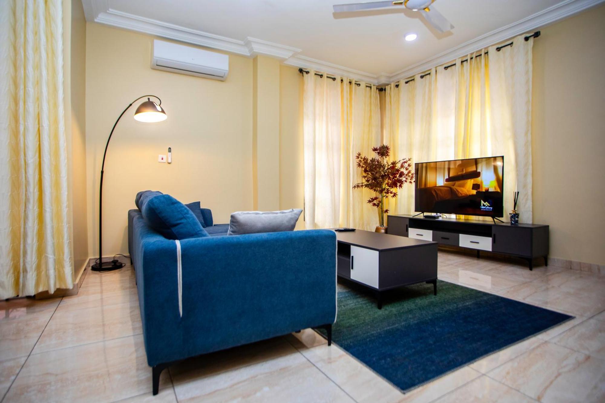 Maat Luxury Homes Accra Kültér fotó