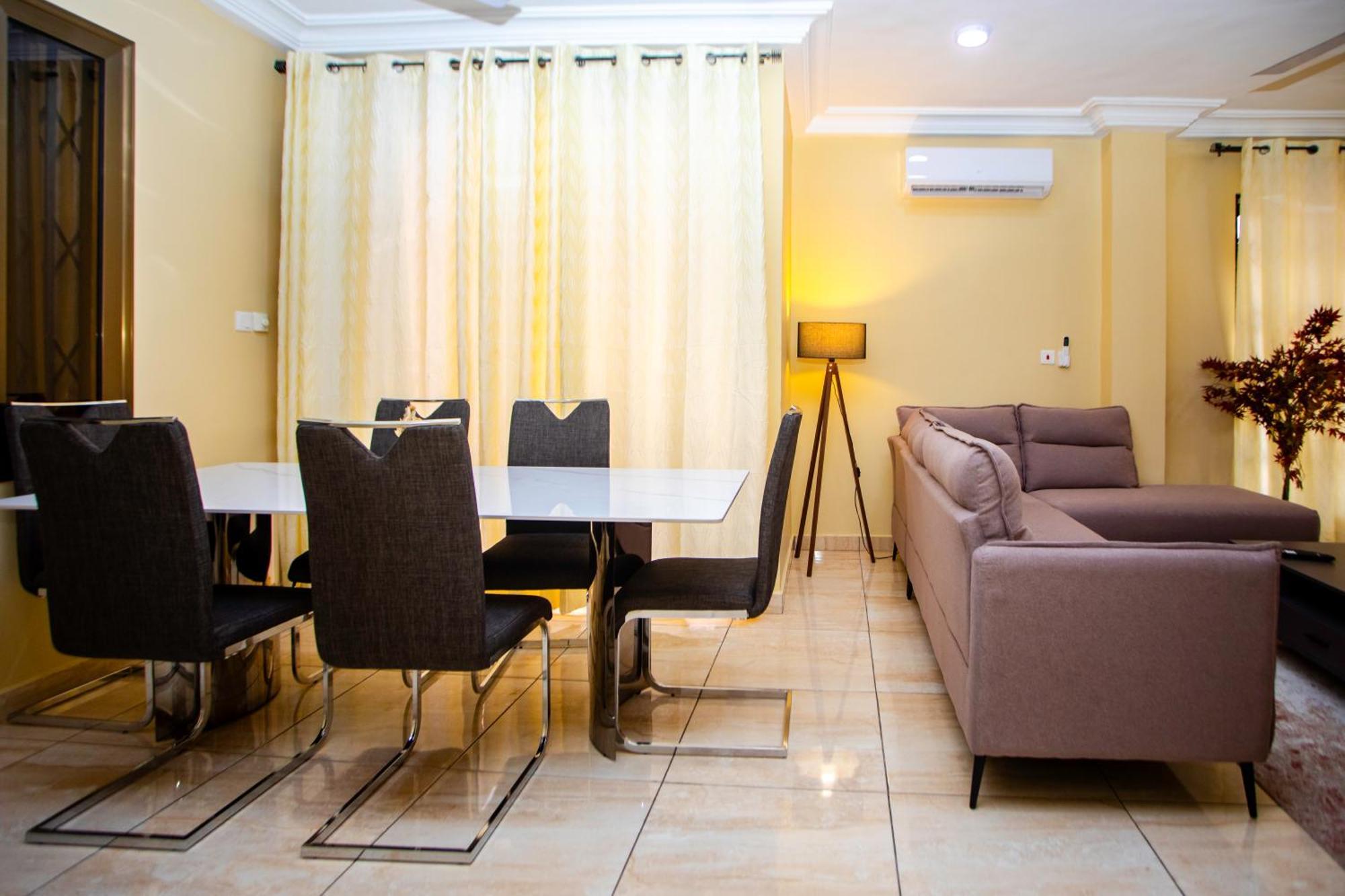 Maat Luxury Homes Accra Kültér fotó