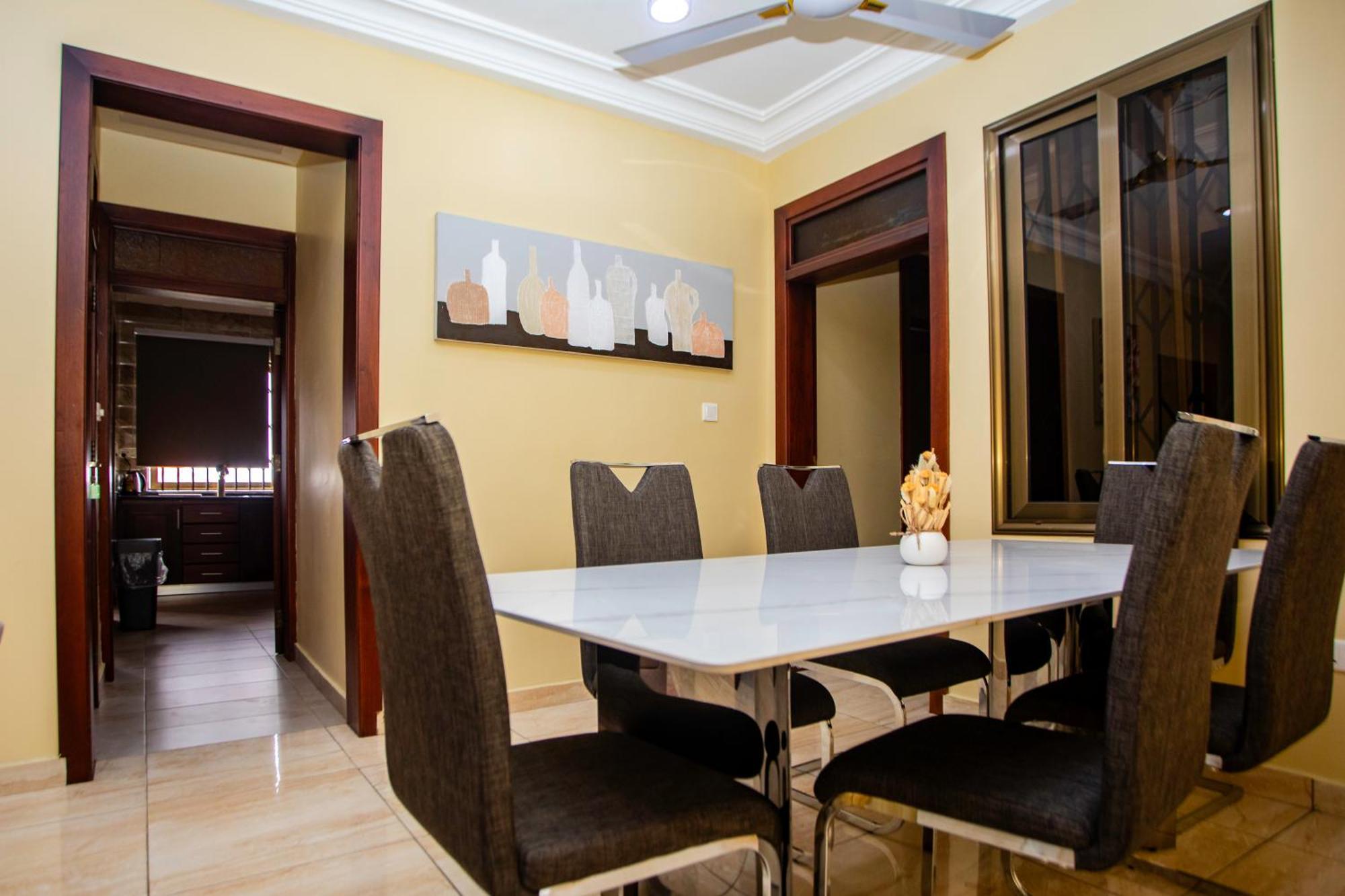 Maat Luxury Homes Accra Kültér fotó
